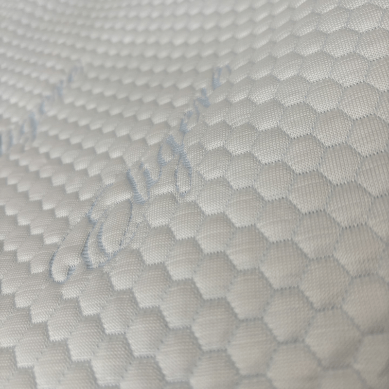 Thermo-Regulating Mattress Protector