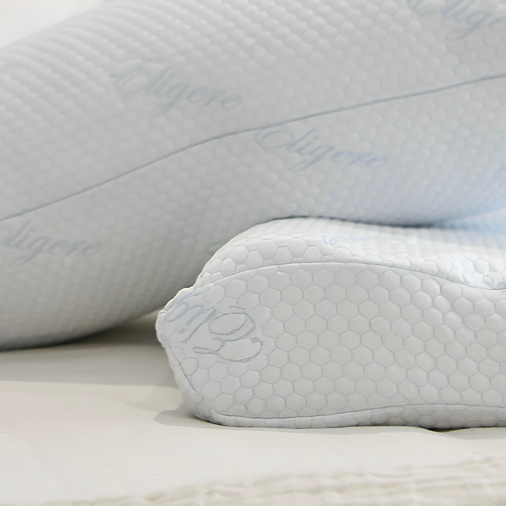 One Piece Memory Foam Pillow